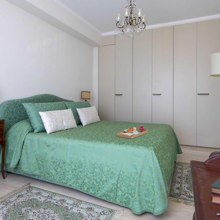 Casa Lazzarini Luxury Apartment Pesaro Exteriör bild
