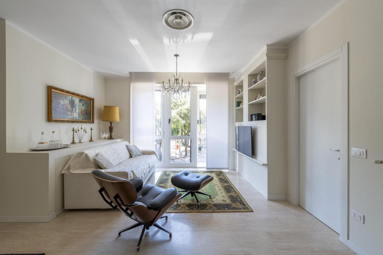 Casa Lazzarini Luxury Apartment Pesaro Exteriör bild