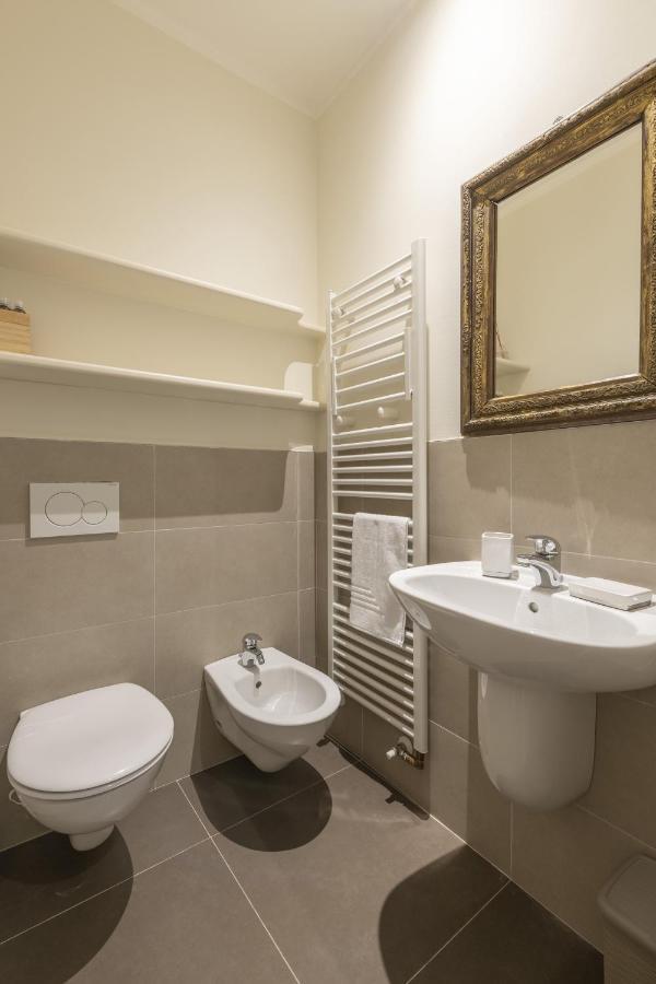 Casa Lazzarini Luxury Apartment Pesaro Exteriör bild