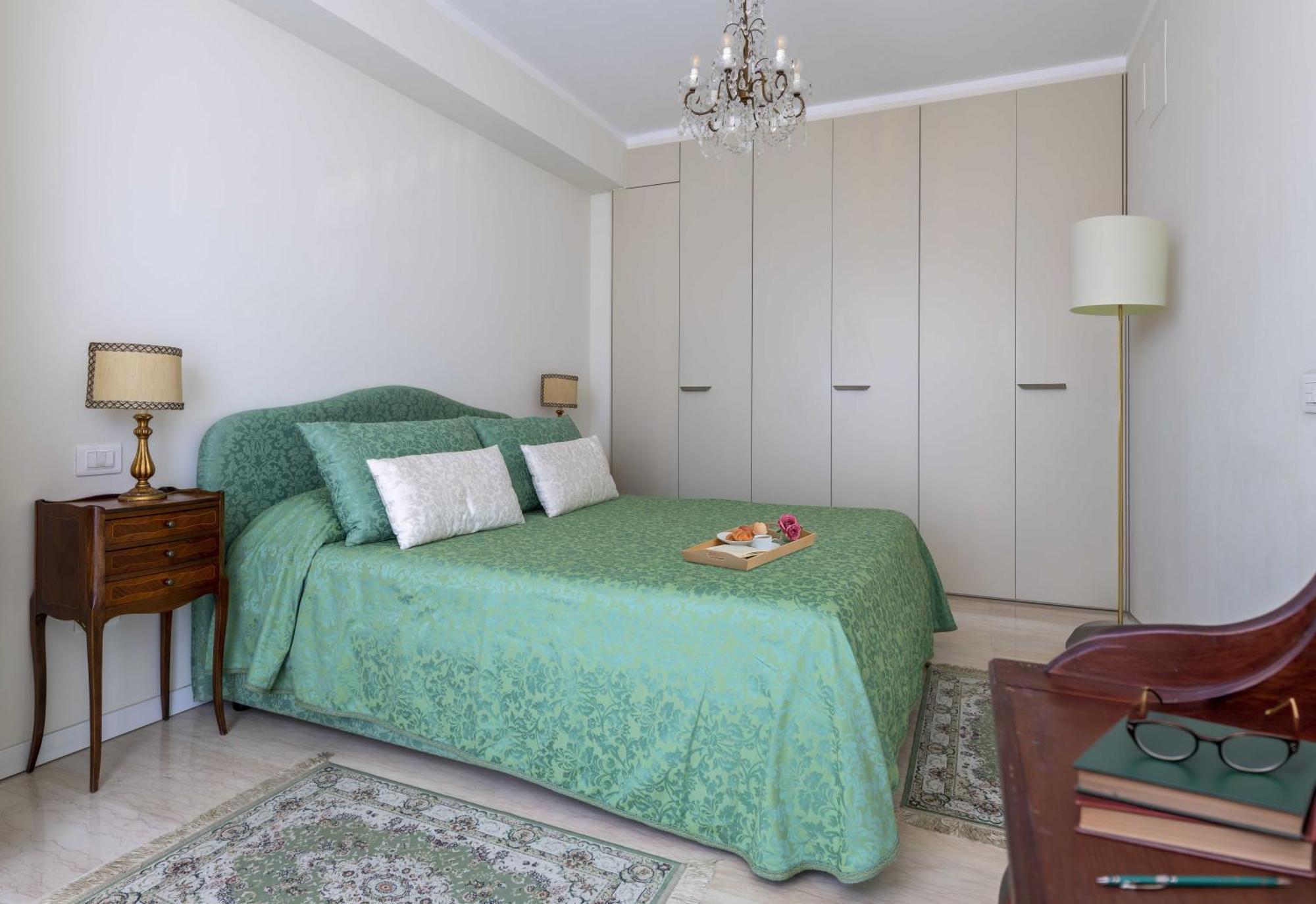 Casa Lazzarini Luxury Apartment Pesaro Exteriör bild